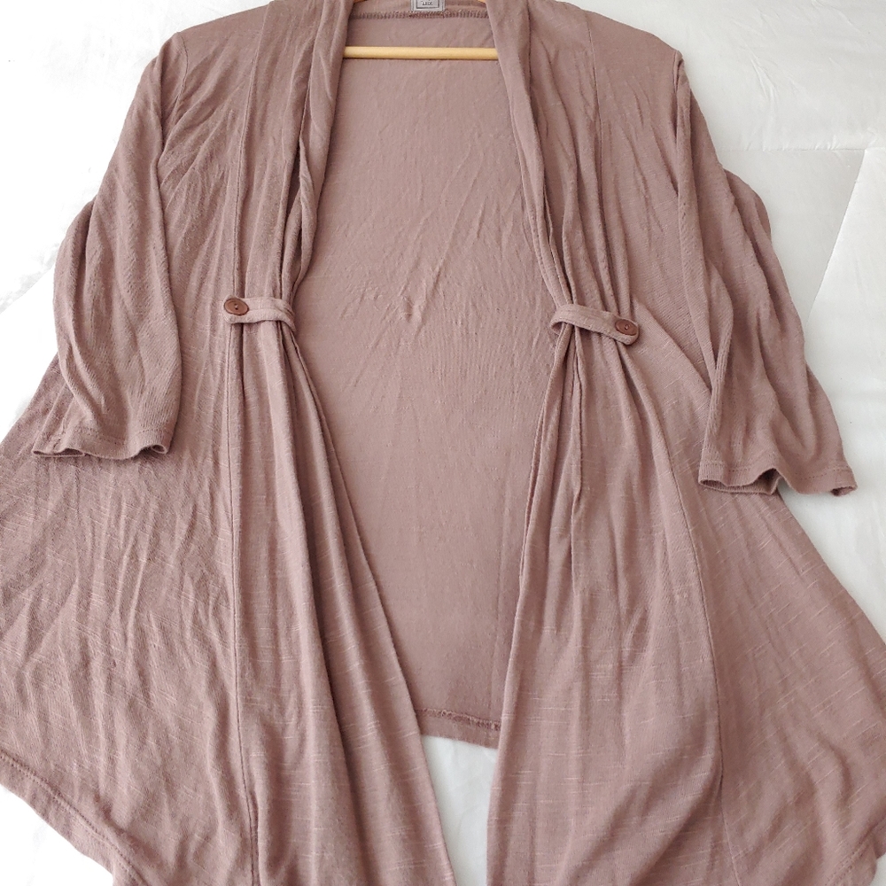 Lightweight flowy unstructured jacket- sweater